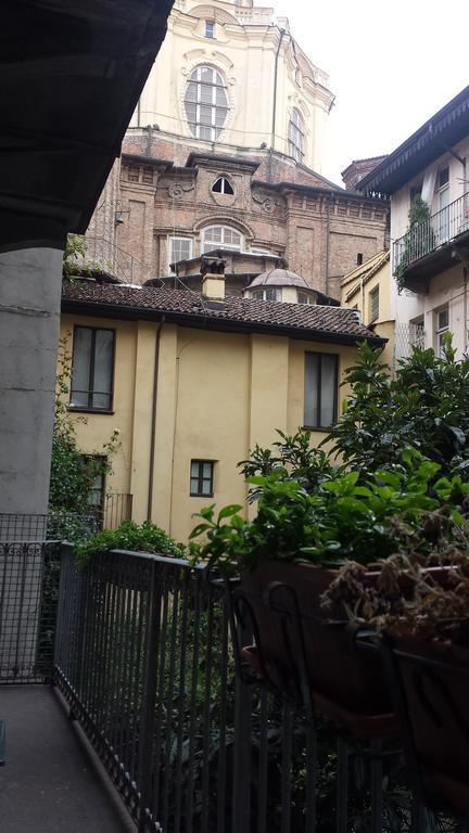A 2 Passi Da Palazzo Reale Apartment Торино Екстериор снимка